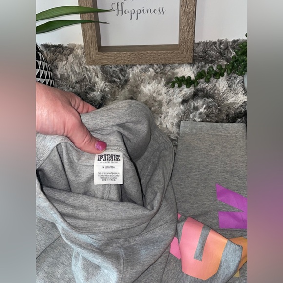 Victoria’s Secret PINK leggings and long sleeve tee shirt matching set - Picture 5 of 5